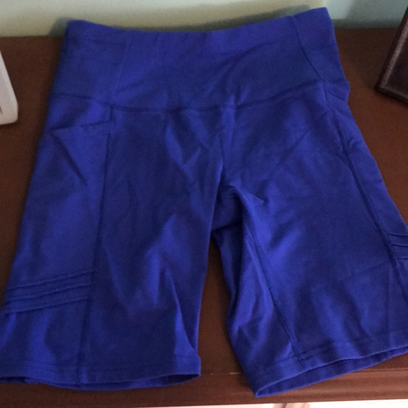oiselle pocket jogger shorts